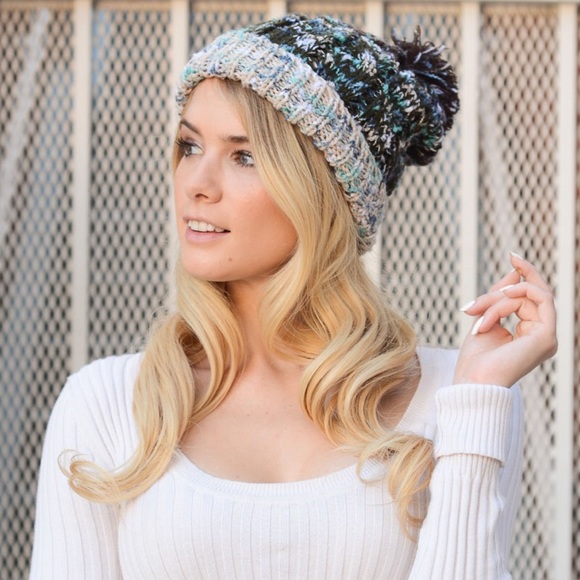 JUST IN Speckled Multicolor Pom Beanie- Cap - Picture 4 of 5